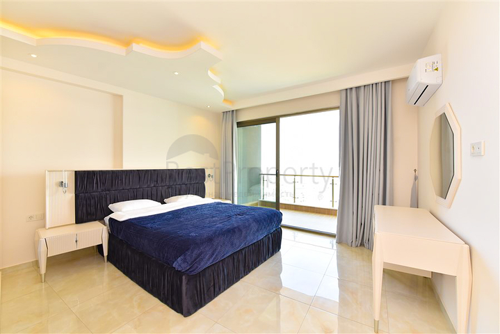 Geräumiges 3+1 Penthouse im Stadtteil Mahmutlar