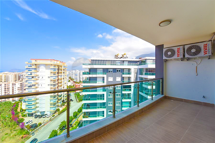 Geräumiges 3+1 Penthouse im Stadtteil Mahmutlar