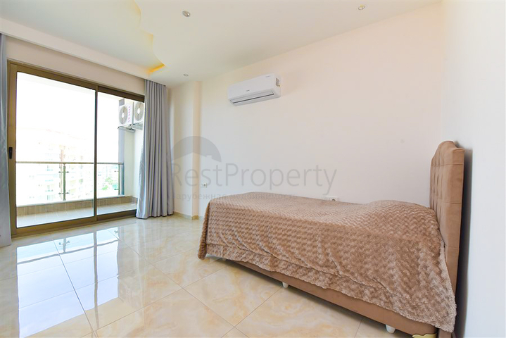 Geräumiges 3+1 Penthouse im Stadtteil Mahmutlar