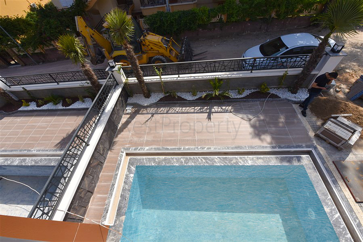 4+1 Villa für eine große Familie 