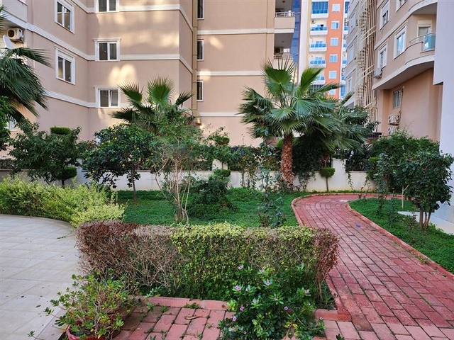 Geräumiges 3+1 Apartment mit Panoramablick auf das Meer