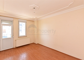 Geräumige 4+1-Wohnung an der ersten Küste in der Nähe von Oba