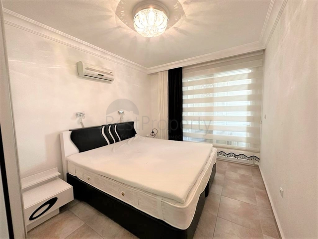 2+1 Apartment mit separater Küche im Zentrum von Alanya