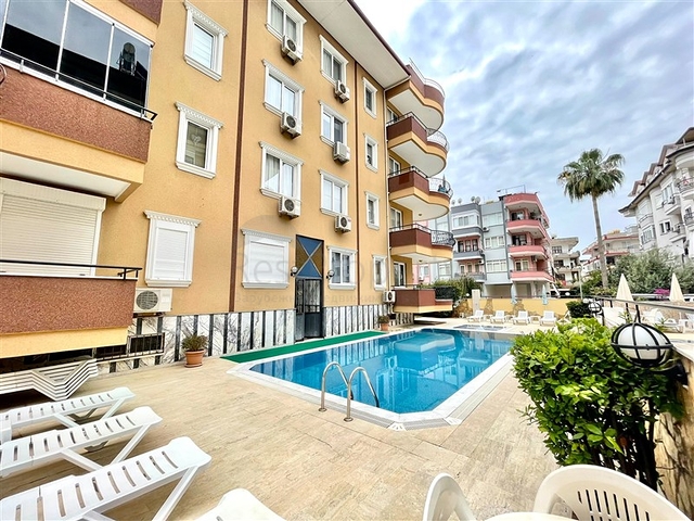 Gemütliche 2+1-Wohnung im Stadtteil Oba, 300 m vom Meer entfernt