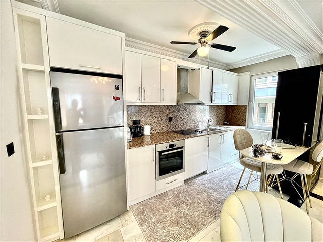 Gemütliche 2+1-Wohnung im Stadtteil Oba, 300 m vom Meer entfernt