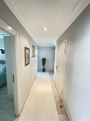 Geräumiges 2+1 Apartment nur 500 m vom Meer entfernt im Stadtteil Oba