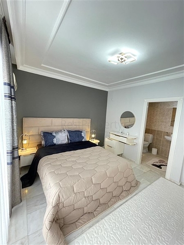 Geräumiges 2+1 Apartment nur 500 m vom Meer entfernt im Stadtteil Oba