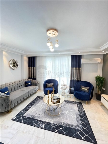 Geräumiges 2+1 Apartment nur 500 m vom Meer entfernt im Stadtteil Oba