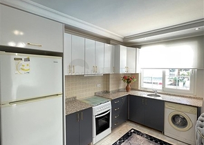 Geräumiges 2+1 Apartment nur 500 m vom Meer entfernt im Stadtteil Oba