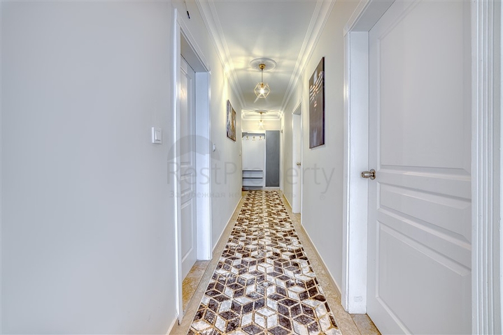 Geräumige Wohnung im Stadtteil Mahmutlar mit Meer- und Bergblick