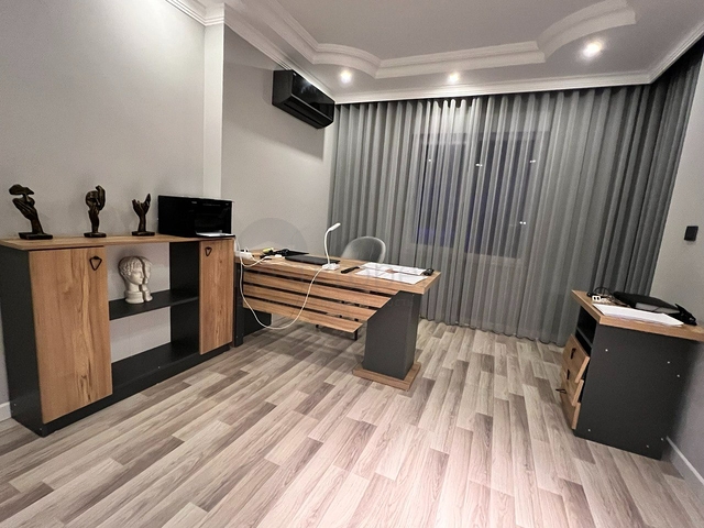 Geräumiges 4+1 Penthouse 250 m vom Meer entfernt