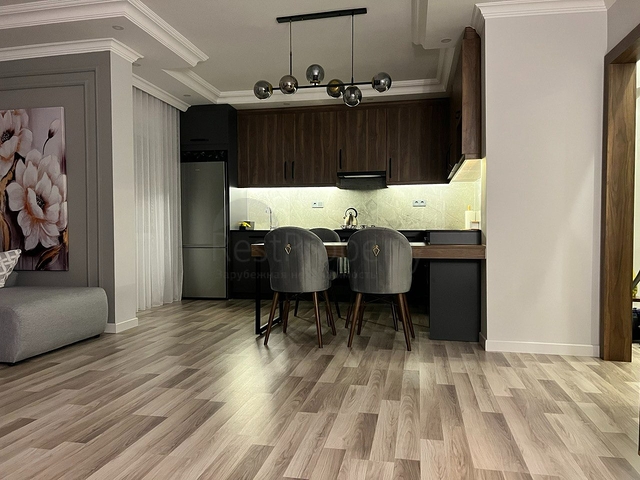 Geräumiges 4+1 Penthouse 250 m vom Meer entfernt