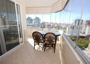 Apartment mit 2+1 Grundriss im Stadtteil Mahmutlar