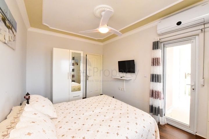 Stadthaus 2+1 600 m vom Meer entfernt im Stadtteil Kargicak Stadthaus 2+1 600 m vom Meer entfernt im Stadtteil Kargicak