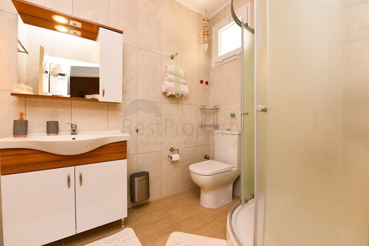 Stadthaus 2+1 600 m vom Meer entfernt im Stadtteil Kargicak Stadthaus 2+1 600 m vom Meer entfernt im Stadtteil Kargicak