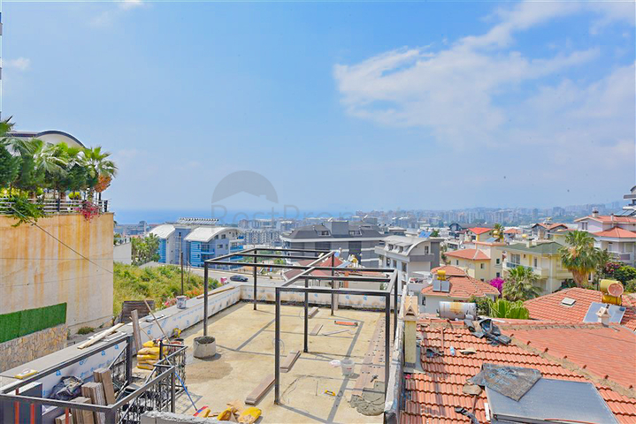 Stadthaus 2+1 600 m vom Meer entfernt im Stadtteil Kargicak Stadthaus 2+1 600 m vom Meer entfernt im Stadtteil Kargicak