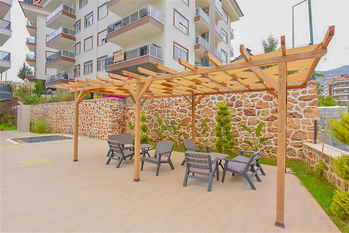 Möbliertes Penthouse 2+1 für langfristige Miete in der Gegend von Oba