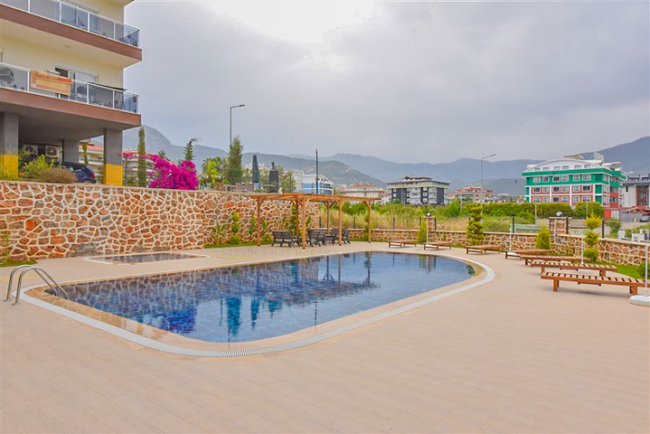 Möbliertes Penthouse 2+1 für langfristige Miete in der Gegend von Oba