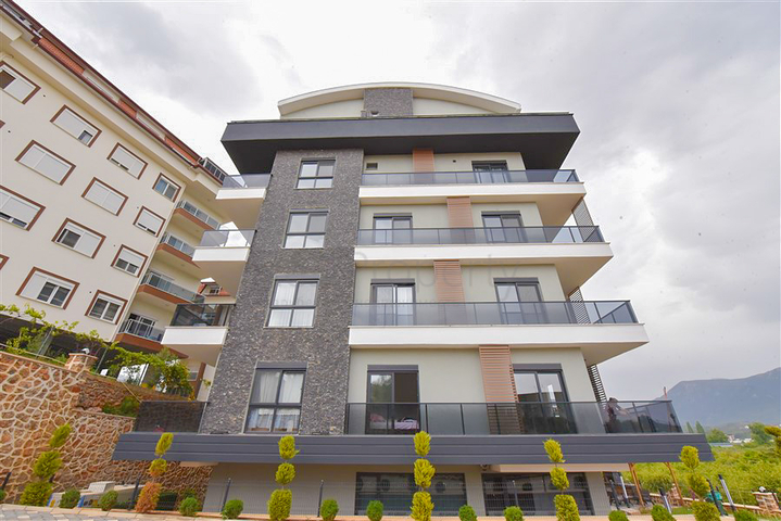 Möbliertes Penthouse 2+1 für langfristige Miete in der Gegend von Oba