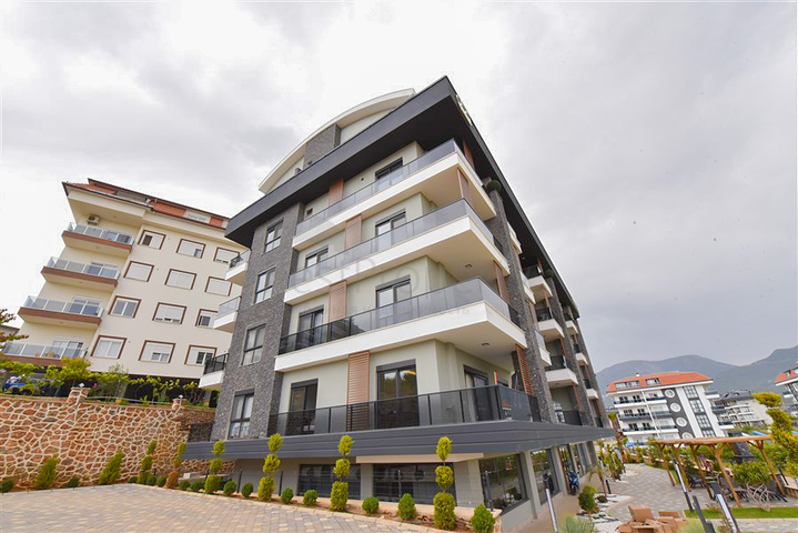 Möbliertes Penthouse 2+1 für langfristige Miete in der Gegend von Oba