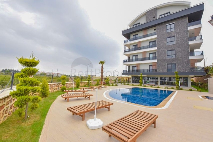 Möbliertes Penthouse 2+1 für langfristige Miete in der Gegend von Oba