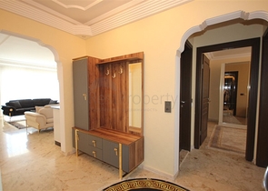 Möblierte 2+1-Wohnung im Stadtteil Mahmutlar