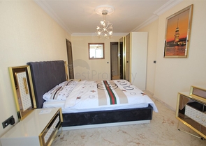 Möblierte 2+1-Wohnung im Stadtteil Mahmutlar