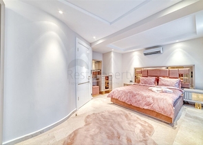 Villa 5+1 800 m vom Strand entfernt mit Panoramablick auf das Meer und die Berge