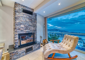 Villa 5+1 800 m vom Strand entfernt mit Panoramablick auf das Meer und die Berge