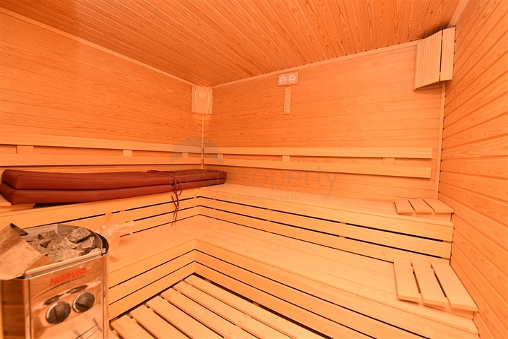 Geräumige 1+1 Wohnung in einem Komplex mit der gesamten Infrastruktur am Meer in Mahmutlar