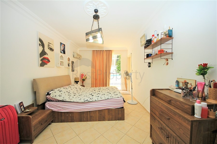 Geräumige 2+1-Wohnung 300 Meter vom Meer entfernt