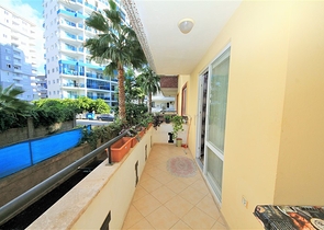 Geräumige 2+1-Wohnung 300 Meter vom Meer entfernt