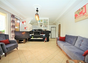 Geräumige 2+1-Wohnung 300 Meter vom Meer entfernt