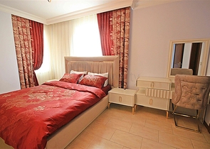 Geräumige 2+1-Wohnung vom Eigentümer 100 Meter vom Meer entfernt im Stadtteil Mahmutlar  