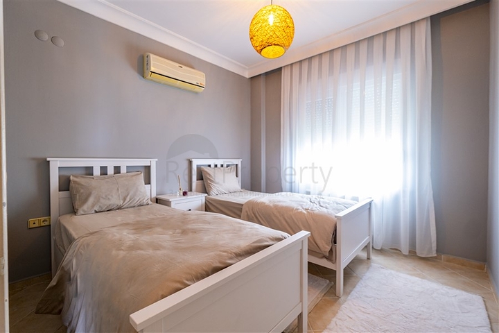 Villa mit herrlicher Aussicht in Kargicak Villa mit herrlicher Aussicht in Kargicak