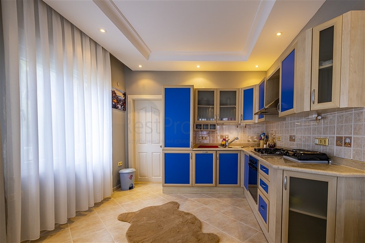 Villa mit herrlicher Aussicht in Kargicak Villa mit herrlicher Aussicht in Kargicak