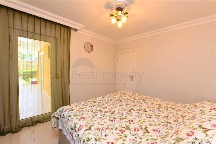 2+1 Wohnung an der ersten Küste im Stadtteil Demirtas