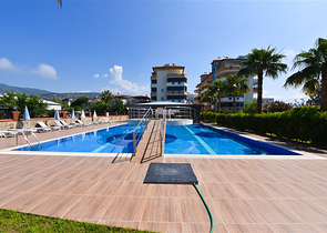 2+1 Wohnung an der ersten Küste im Stadtteil Demirtas