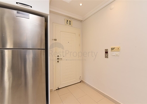 2+1 Wohnung an der ersten Küste im Stadtteil Demirtas