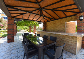 2+1 Wohnung an der ersten Küste im Stadtteil Demirtas