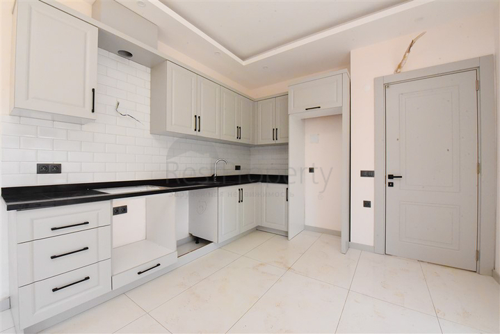 3+1 Apartment in einem neuen Komplex im Stadtteil Oba