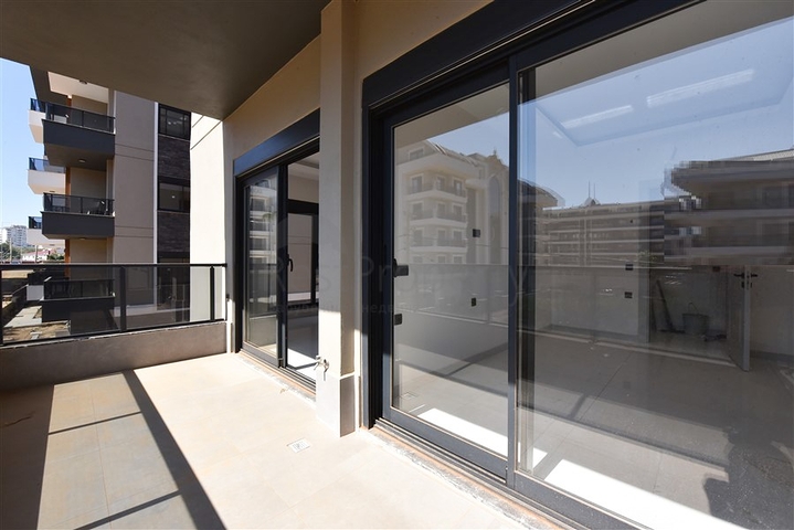 3+1 Apartment in einem neuen Komplex im Stadtteil Oba