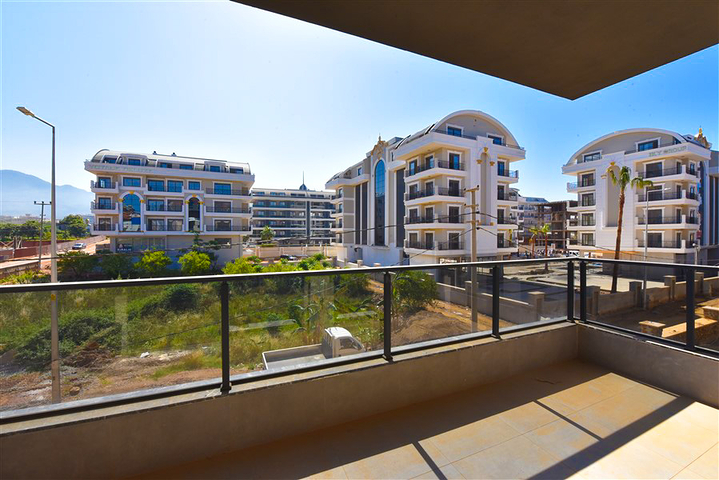 3+1 Apartment in einem neuen Komplex im Stadtteil Oba