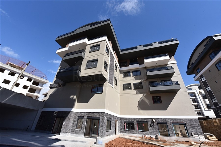 3+1 Apartment in einem neuen Komplex im Stadtteil Oba