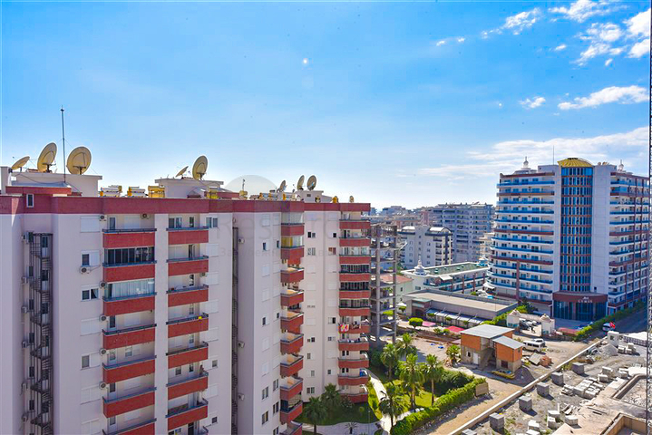 2+1 Penthouse im Herzen von Mahmutlar