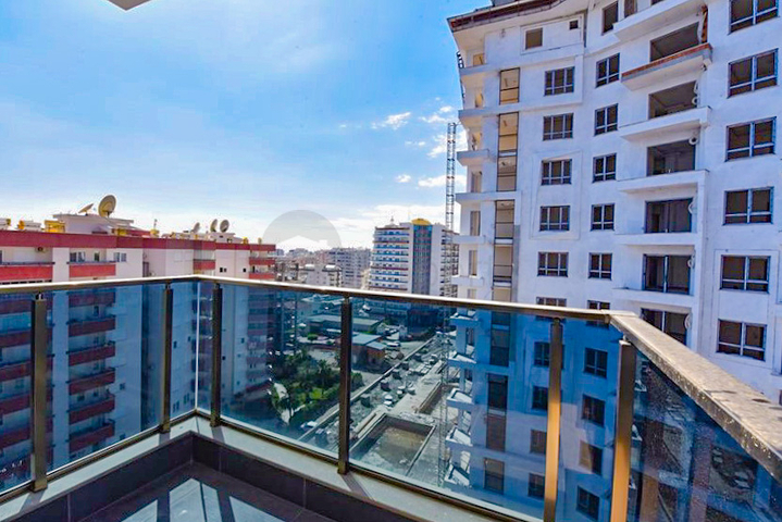 2+1 Penthouse im Herzen von Mahmutlar