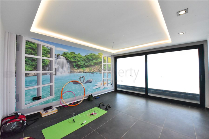 4+2 Villa mit Pool und Blick auf das Mittelmeer