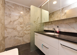 4+2 Villa mit Pool und Blick auf das Mittelmeer