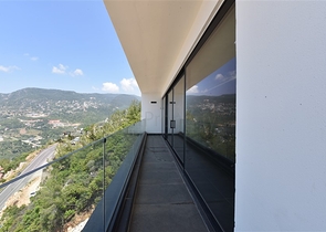 4+2 Villa mit Pool und Blick auf das Mittelmeer