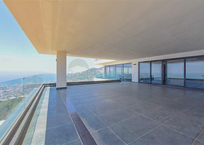 4+2 Villa mit Pool und Blick auf das Mittelmeer